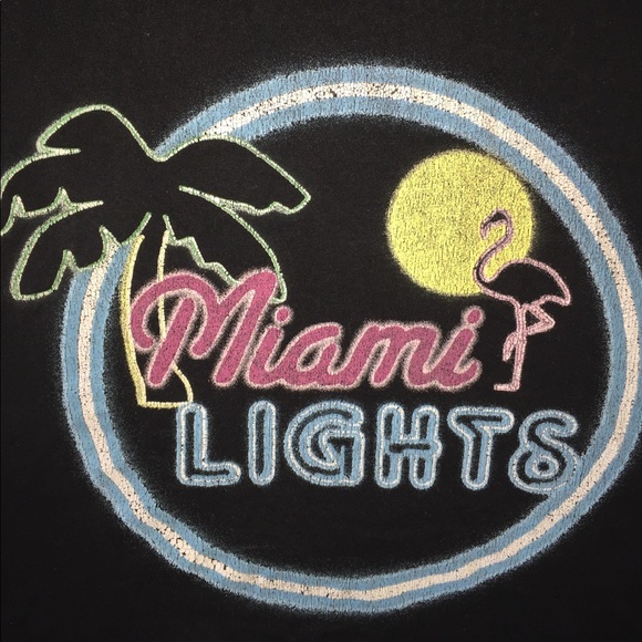 summer tank top - Picture 1 of 2